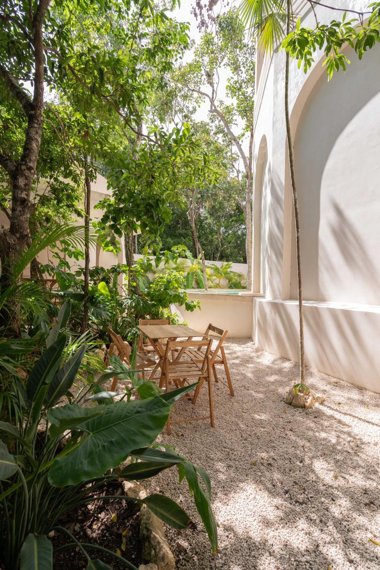 Anat Tantric Boutique Hotel Tulum Exterior photo